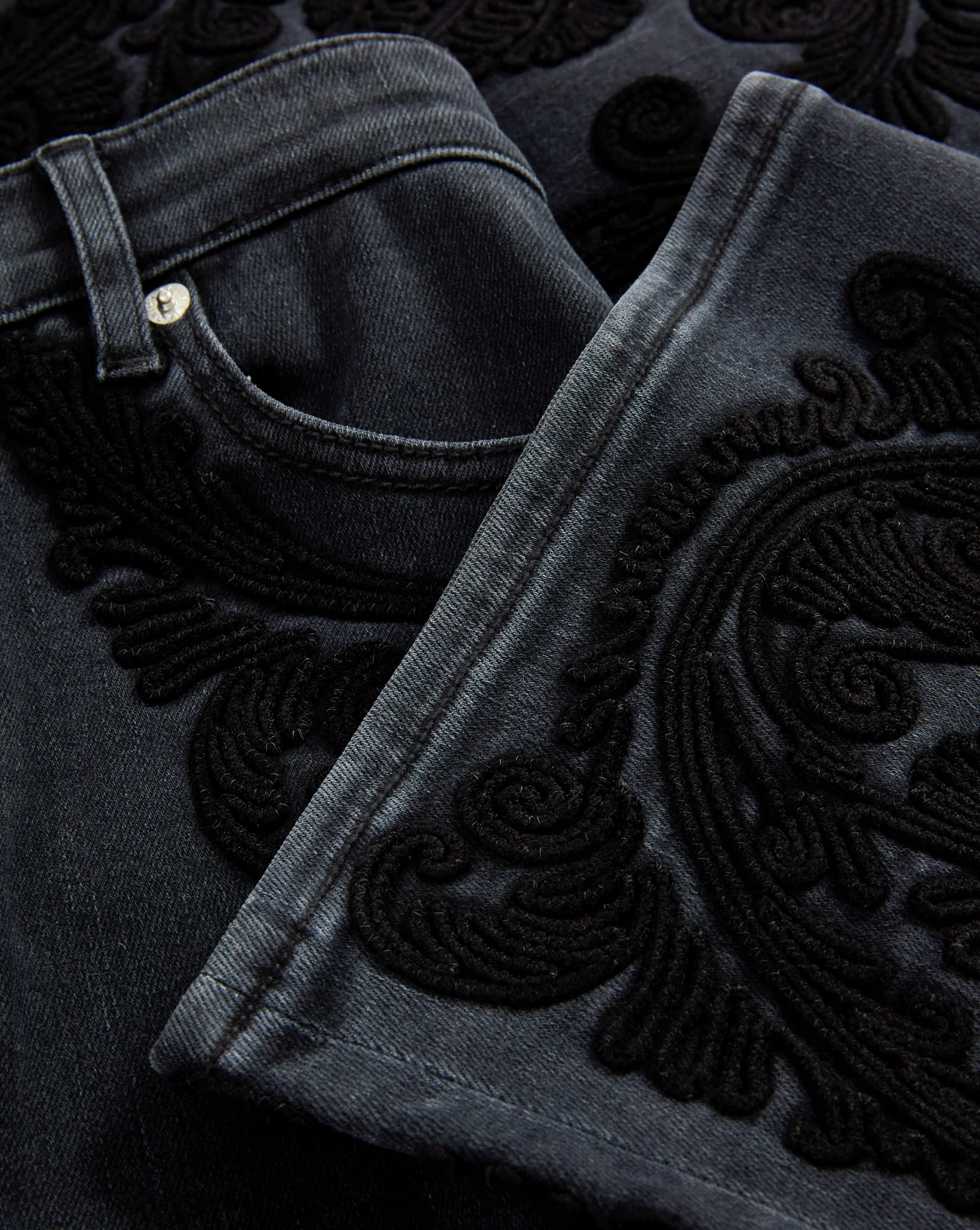 Crosbie Embroidered Slim Wide-Leg Jean - Image 5