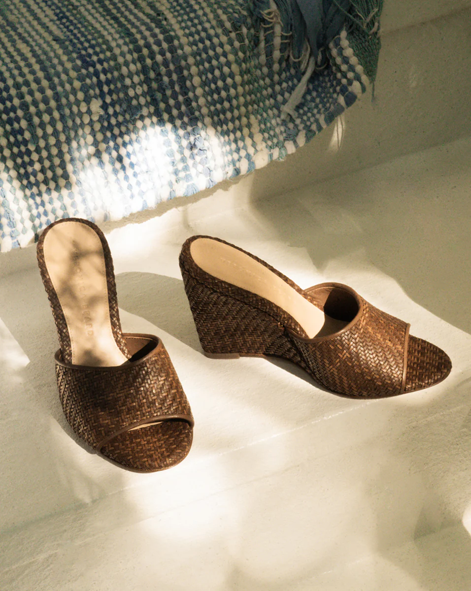 Dali Raffia Wedge Sandal - Image 9